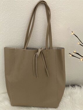 Borse in Pelle Leather tote bag